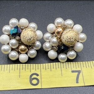 Vintage 1950’s Japan Cluster Bead Earrings